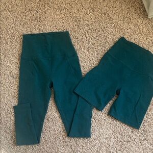 Beyond Yoga Teal Leggings and Shorts Set